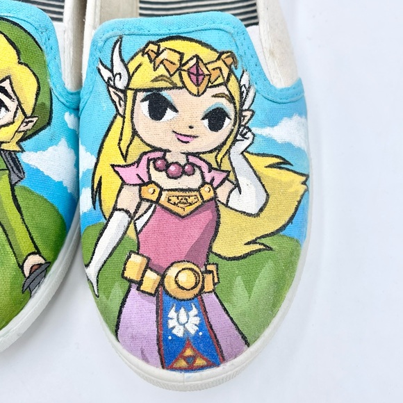RARE Legend of Zelda Wind Waker Custom Painted Canvas Slip On Shoes Women’s Sz 8 - Picture 13 of 14